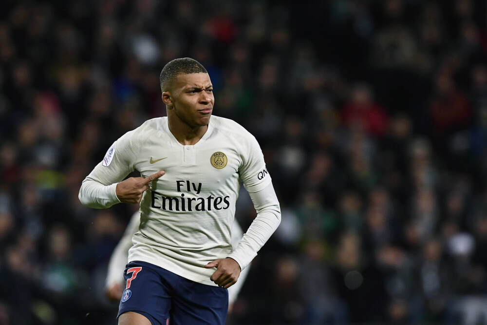 四中全会公报向世界传递了哪些重要信号